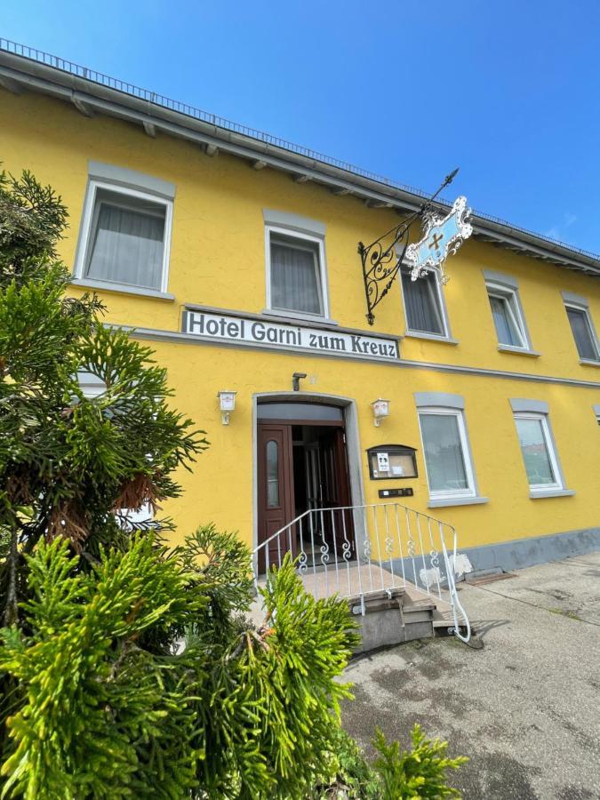 Kreuz! Einfach. Guenstig. Schlafen. Bed and Breakfast Ulm Exteriör bild
